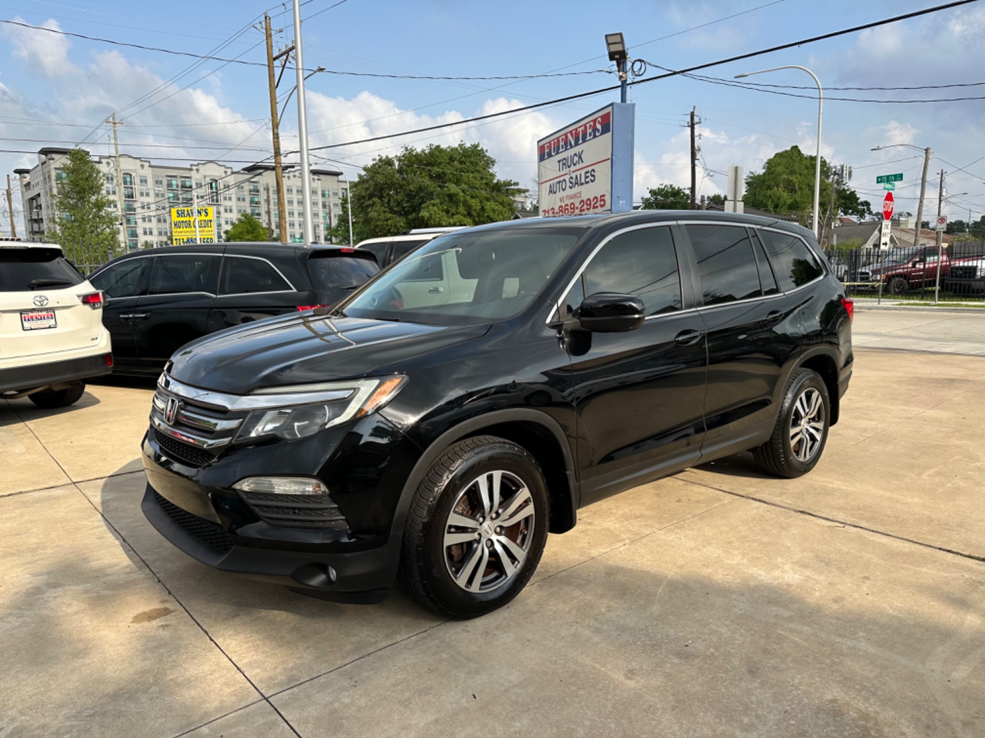 photo of 2016 Honda Pilot EXL 2WD